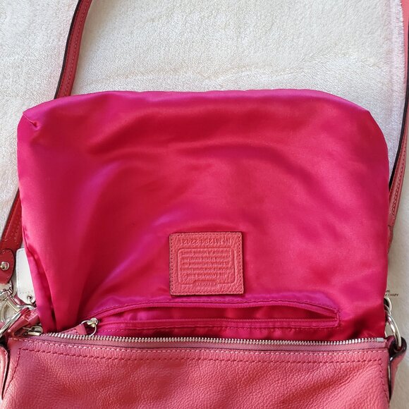 Coach Poppy Perri Hippie Crossbody M1294-22421 - Picture 7 of 14